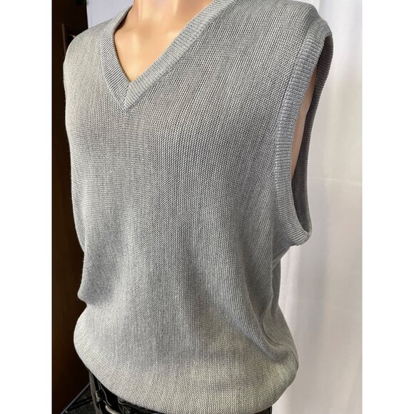 Dockers Mens Gray Knitted Pullover Sweater Vest Size M SKU 6726 - Picture 3 of 7